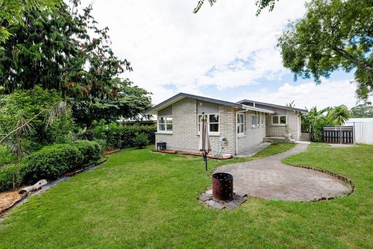 Photo of property in 12 Pelorus Street, Glenview, Hamilton, 3206