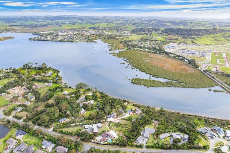 Photo of property in Estuary Drive, Mangawhai Heads, Mangawhai, 0505