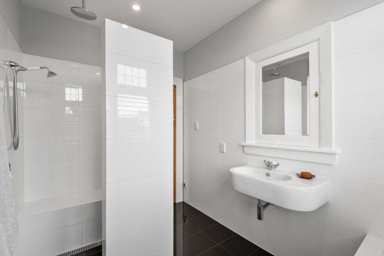 Photo of property in 72 Chapter Street, St Albans, Christchurch, 8052