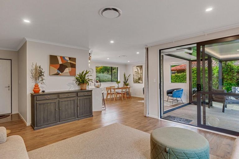 Photo of property in 169k Colwill Road, Massey, Auckland, 0614