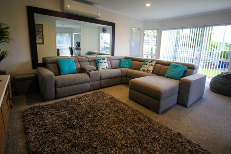 Photo of property in 6 Palm Court, Mount Maunganui, 3116