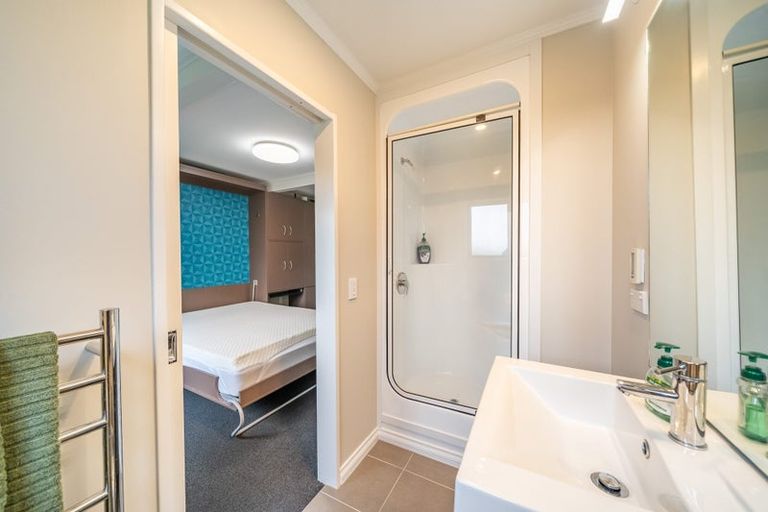 Photo of property in 2/75 Eskdale Road, Papakowhai, Porirua, 5024