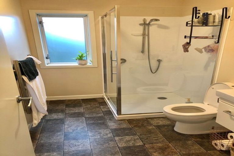 Photo of property in 4 Ingestre Street, Brooklyn, Wellington, 6021