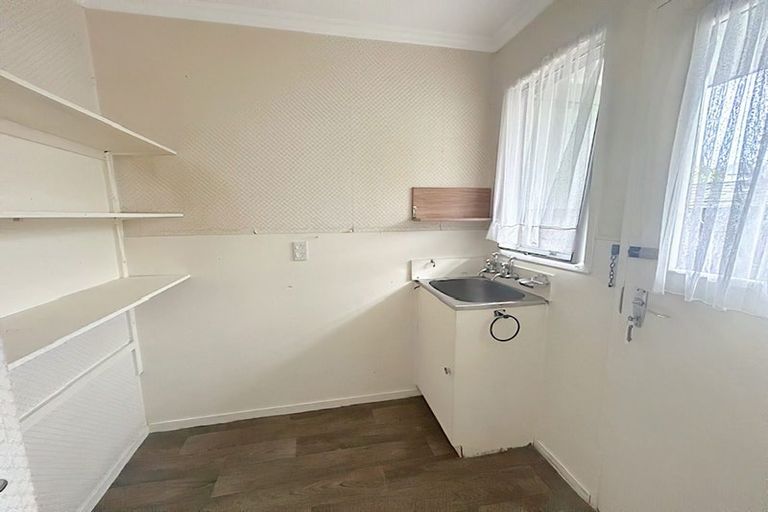 Photo of property in 19c Churchill Avenue, Hokowhitu, Palmerston North, 4410