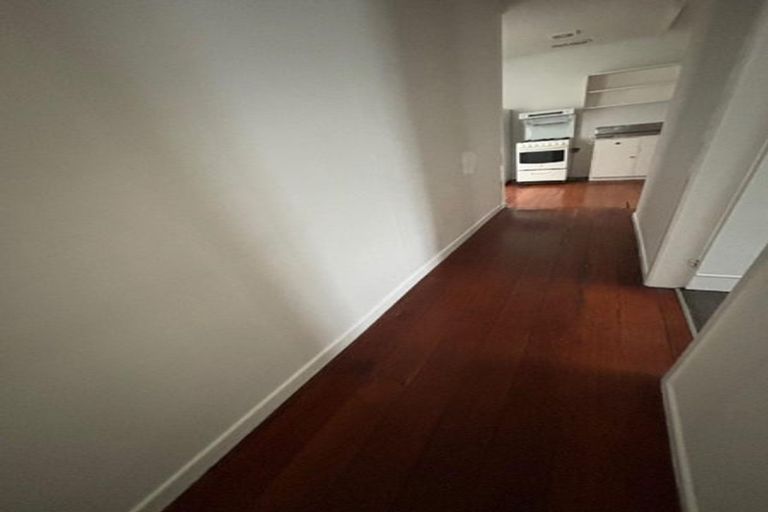 Photo of property in 19 Yale Road, Mount Cook, Wellington, 6021