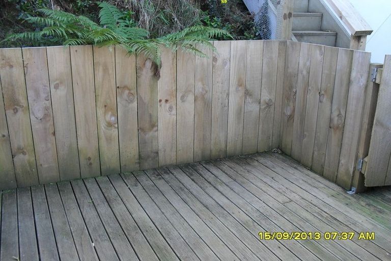 Photo of property in 54 Lincoln Avenue, Tawa, Wellington, 5028