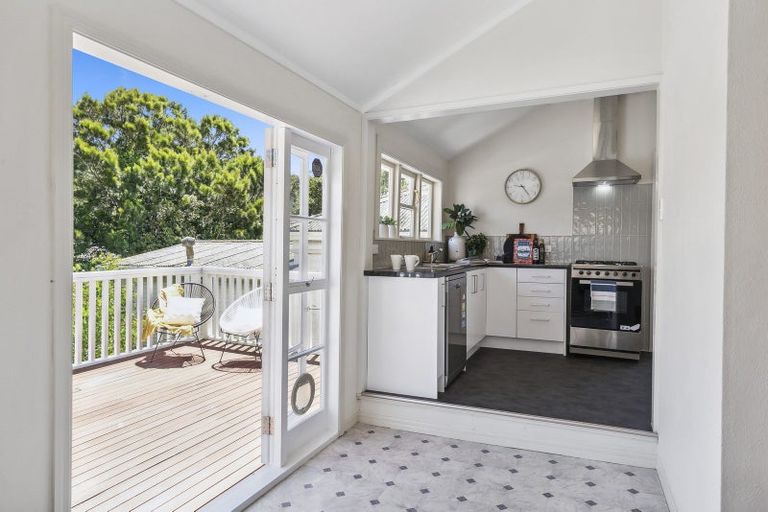 Photo of property in 40 Hamilton Road, Hataitai, Wellington, 6021
