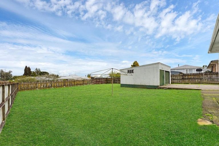 Photo of property in 13 Buckland Road, Tuakau, 2121