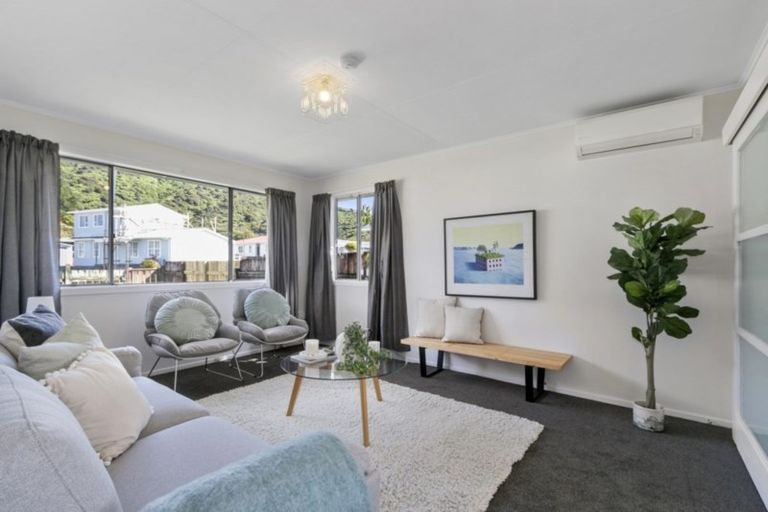 Photo of property in 22 Hamstead Street, Wainuiomata, Lower Hutt, 5014