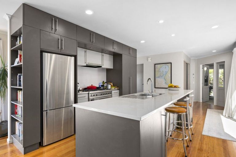 Photo of property in 49a Oban Street, Wadestown, Wellington, 6012