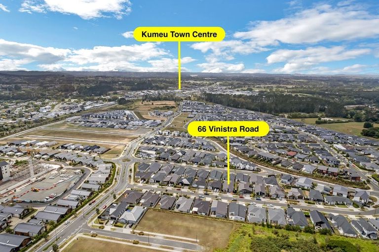Photo of property in 66 Vinistra Road, Kumeu, 0810