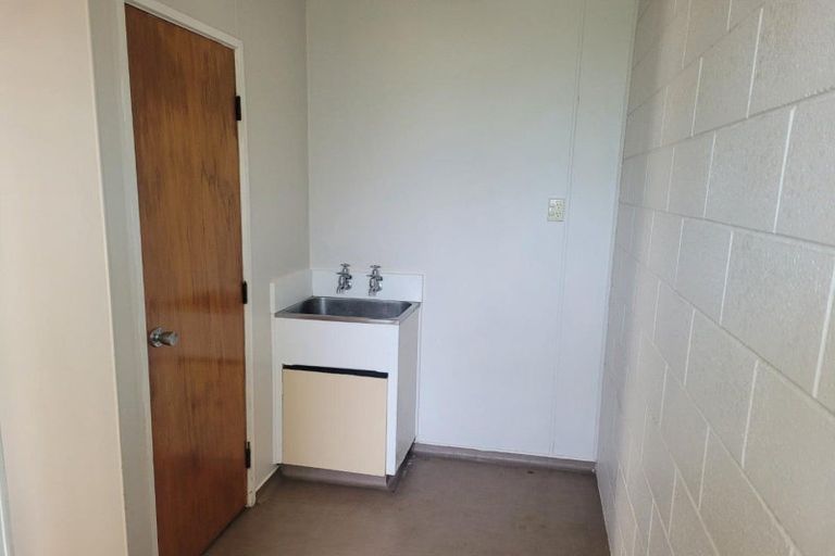 Photo of property in 4/2 Wynyard Street, Bell Block, New Plymouth, 4312