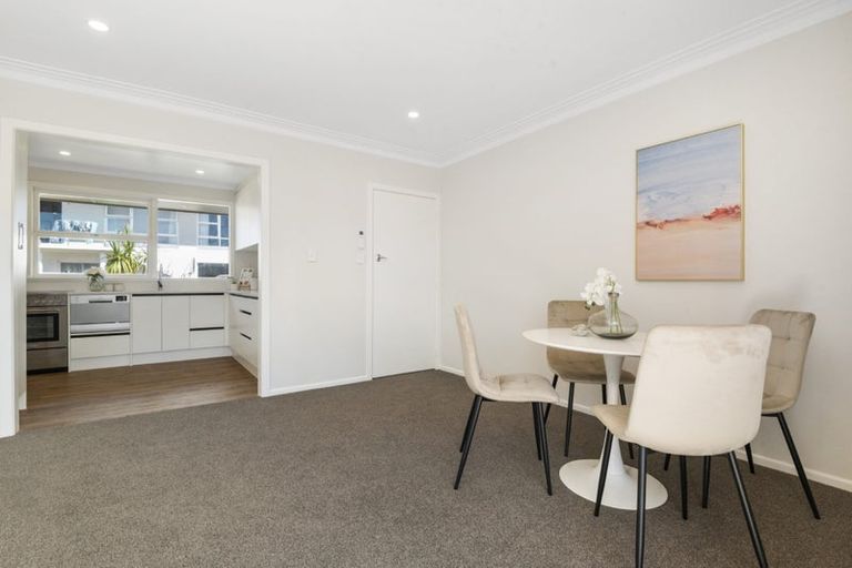 Photo of property in 1/5 Onepoto Road, Hauraki, Auckland, 0622