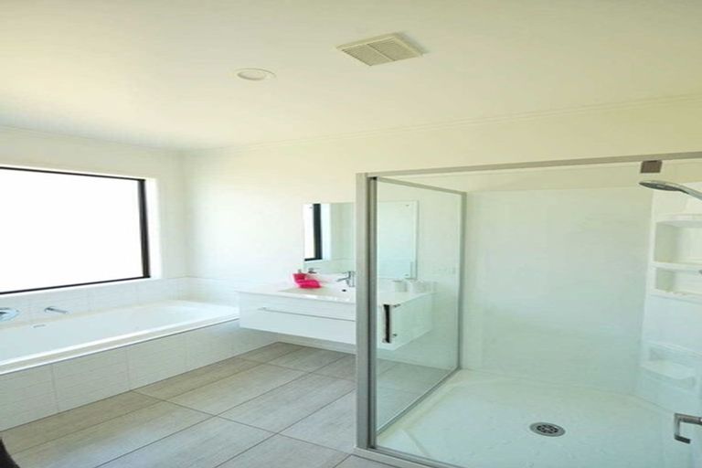 Photo of property in 36 The Runway, Wigram, Christchurch, 8042