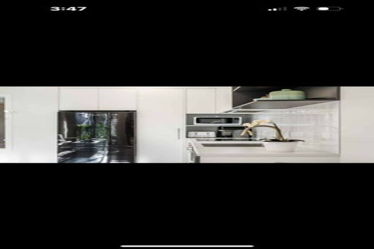 Photo of property in 11/2 Warrant Officer Lane, Hobsonville, Auckland, 0616