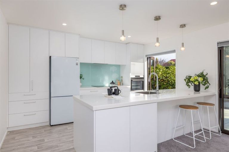 Photo of property in 1/87 Merrin Street, Avonhead, Christchurch, 8042