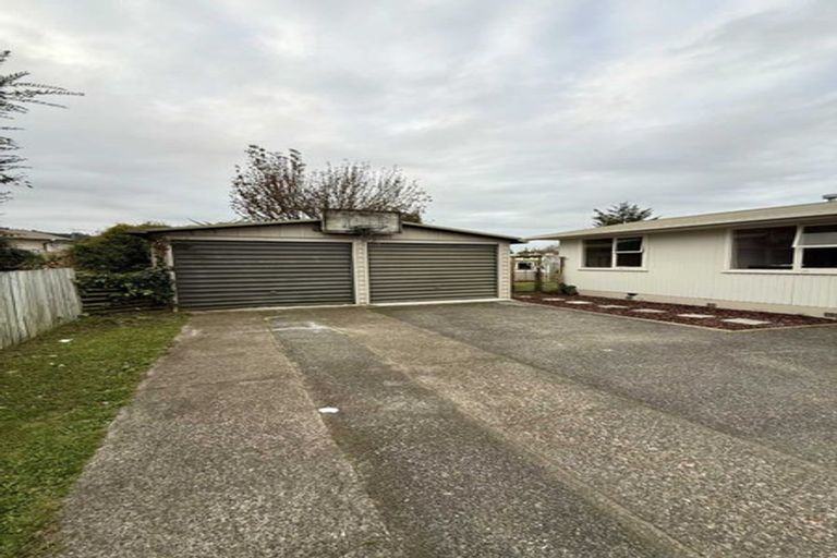 Photo of property in 4 Jade Place, Pukehangi, Rotorua, 3015
