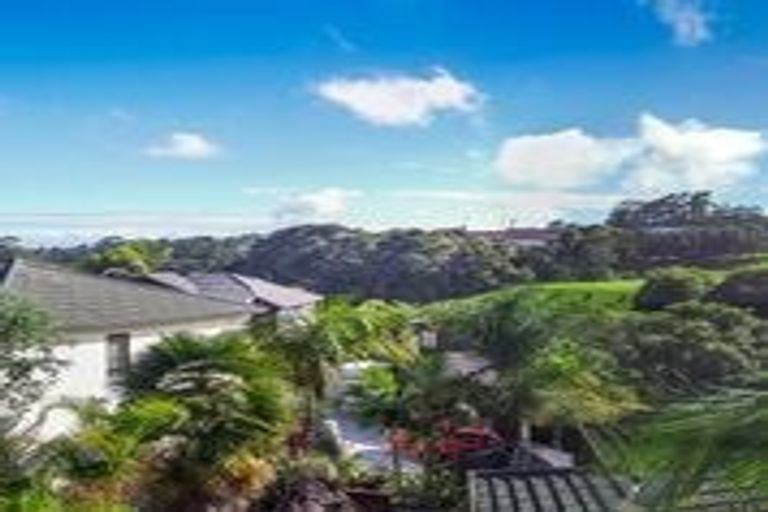 Photo of property in 27 John Court Street, Birkenhead, Auckland, 0626