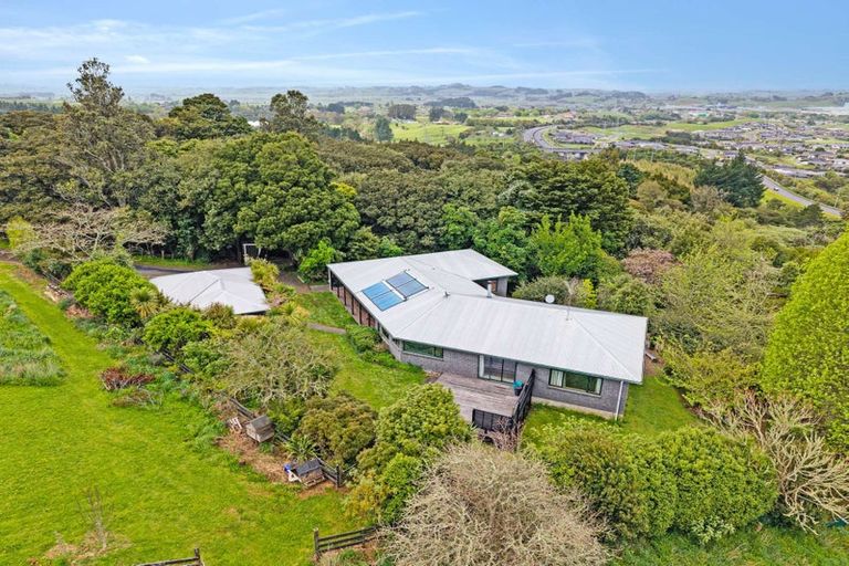 Photo of property in 471 Razorback Road, Pokeno, 2472