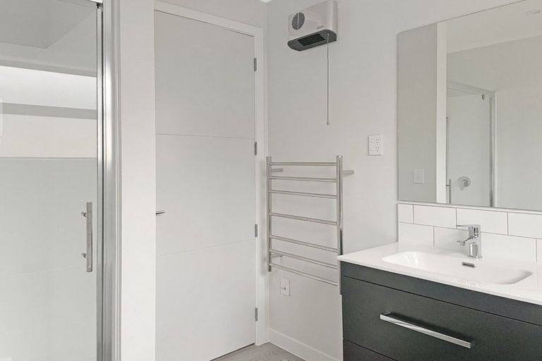 Photo of property in 30 Te Ara O Motutawa, Avalon, Lower Hutt, 5011