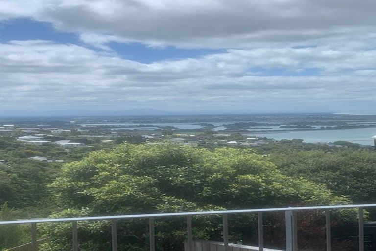 Photo of property in 2/146 Soleares Avenue, Mount Pleasant, Christchurch, 8081