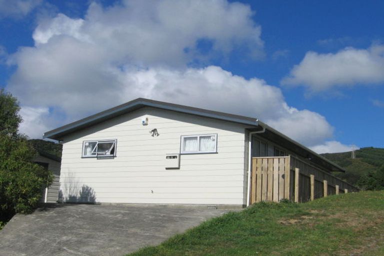 Photo of property in 69 Hathaway Avenue, Karori, Wellington, 6012