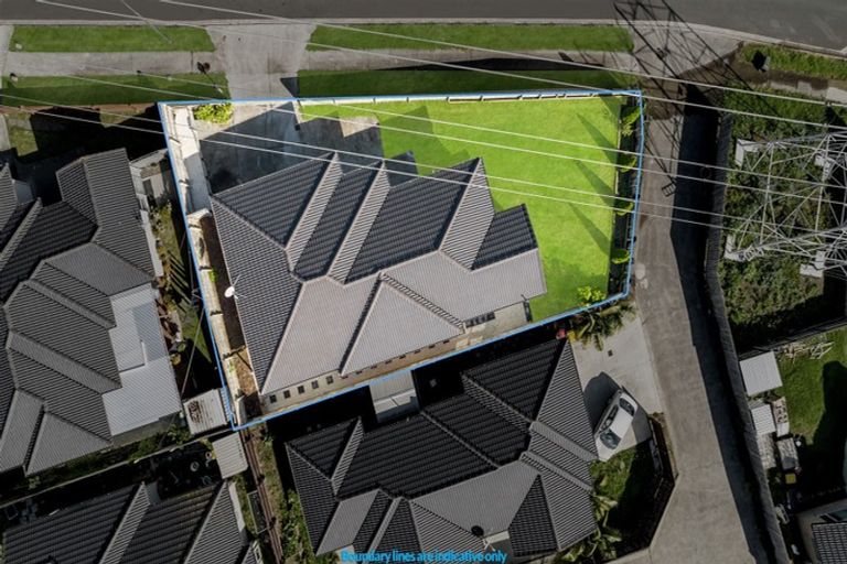 Photo of property in 16 John Broad Place, Flat Bush, Auckland, 2019