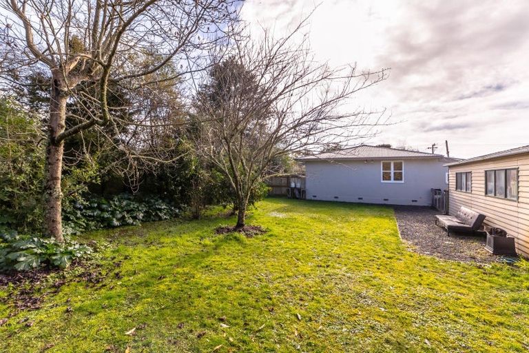 Photo of property in 2 Wood Street, Greytown, 5712