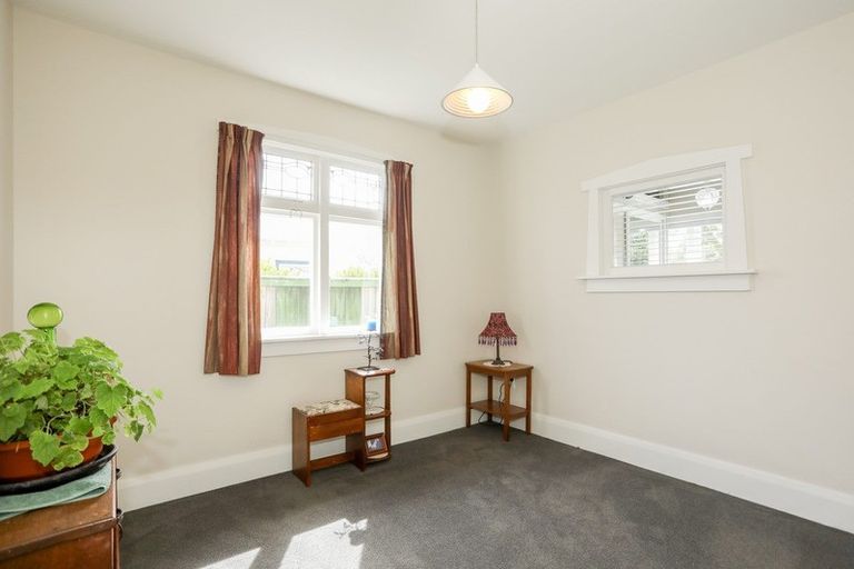 Photo of property in 27 Diamond Avenue, Spreydon, Christchurch, 8024