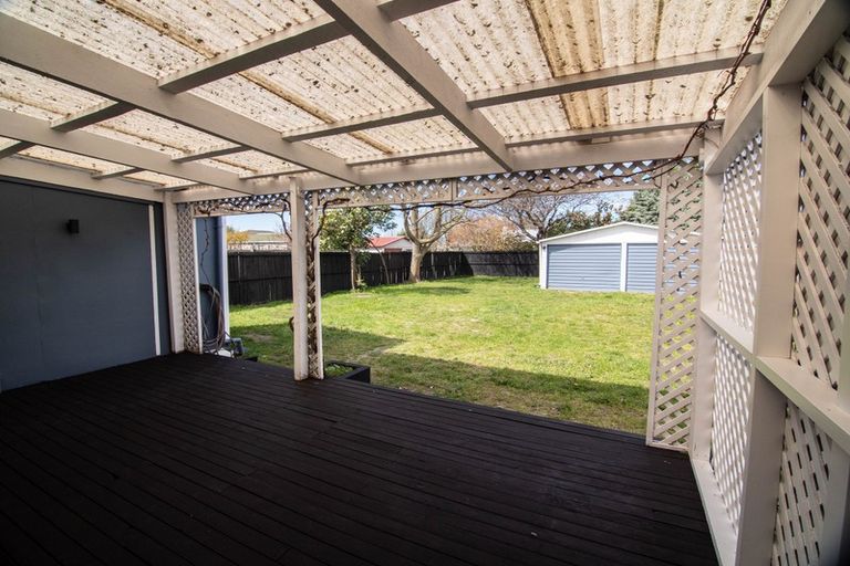 Photo of property in 686 Gloucester Street, Linwood, Christchurch, 8062