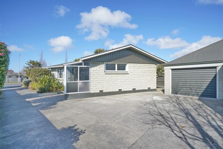 Photo of property in 775 Main North Road, Belfast, Christchurch, 8051
