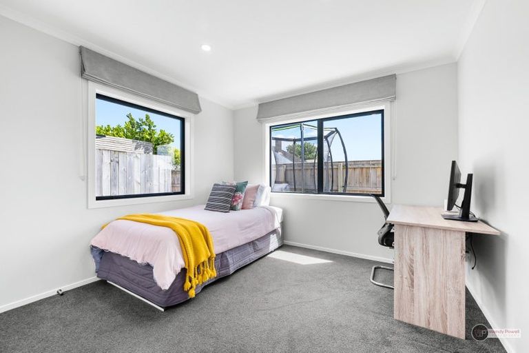 Photo of property in 21a Hall Crescent, Epuni, Lower Hutt, 5011
