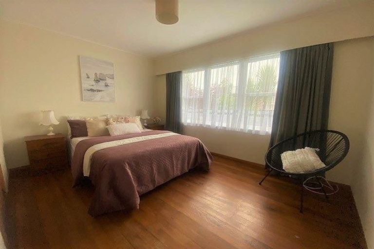 Photo of property in 87a Karamu Crescent, Wainuiomata, Lower Hutt, 5014