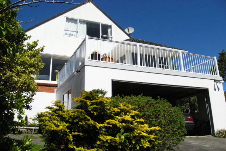 Photo of property in 9 Torwood Road, Khandallah, Wellington, 6035