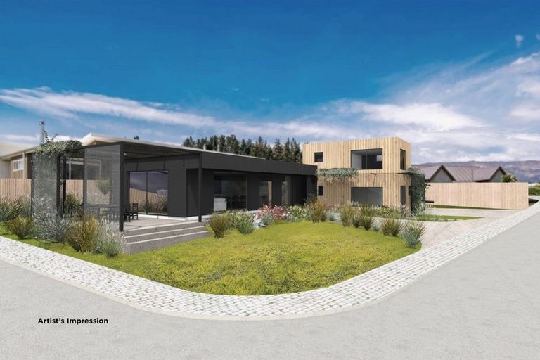 Photo of property in 8 Mcleod Avenue, Wanaka, 9305