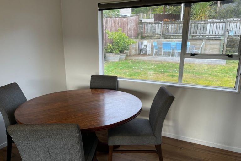 Photo of property in 13 Oaklands Grove, Clouston Park, Upper Hutt, 5018