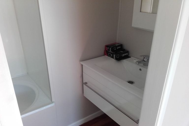 Photo of property in 55 Weymouth Road, Manurewa, Auckland, 2102