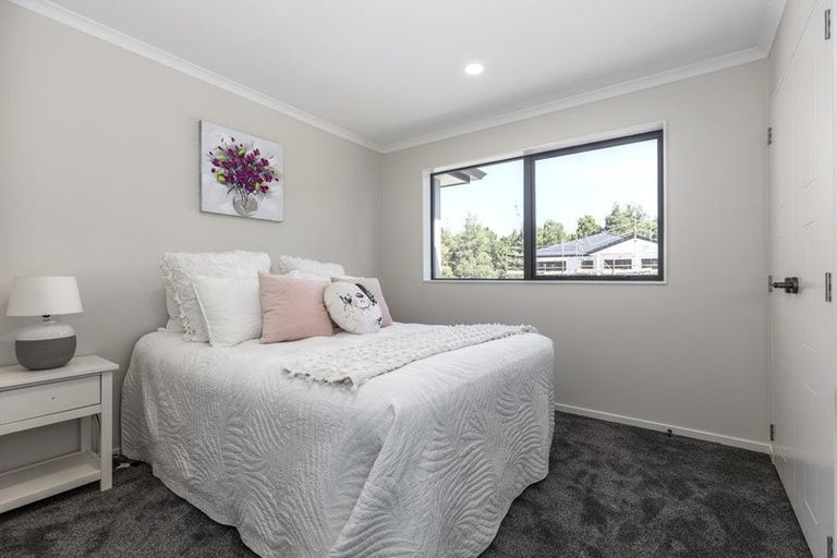 Photo of property in 2a Hughs Way, Flat Bush, Auckland, 2019