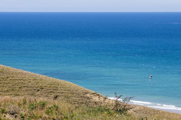 Photo of property in 91 Winifred Street, Okitu, Gisborne, 4010