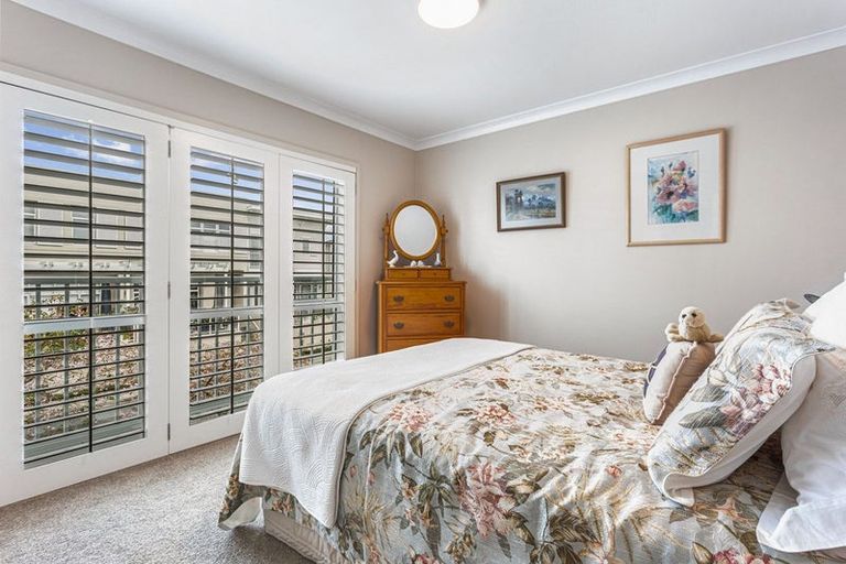 Photo of property in 20 Kensington Drive, Orewa, 0931