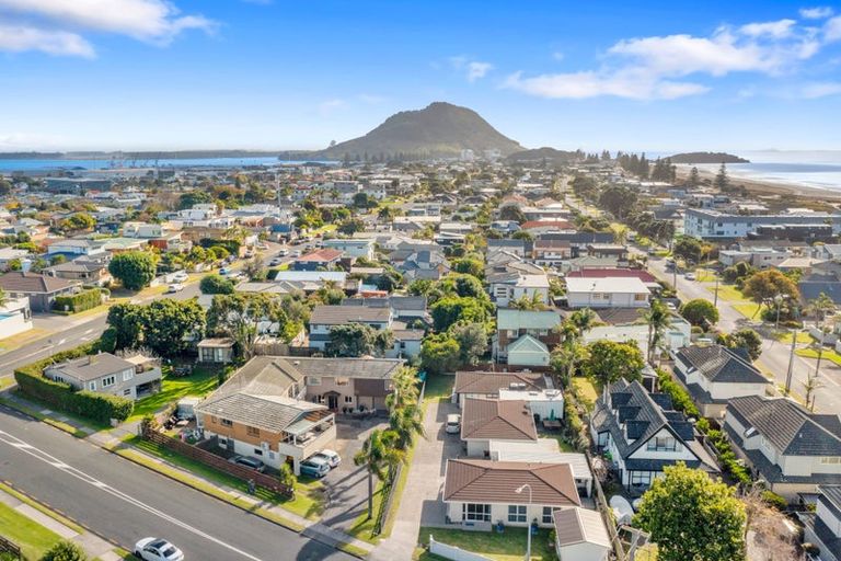 Photo of property in 33c Tay Street, Mount Maunganui, 3116