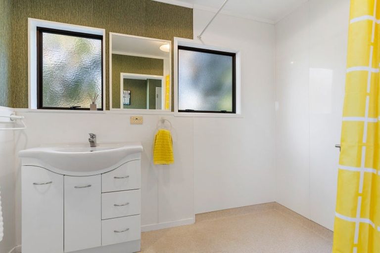 Photo of property in 321 Otahu Road, Whangamata, 3620