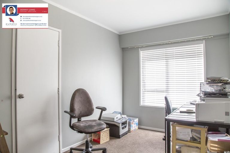 Photo of property in 2 Malters Place, Browns Bay, Auckland, 0630