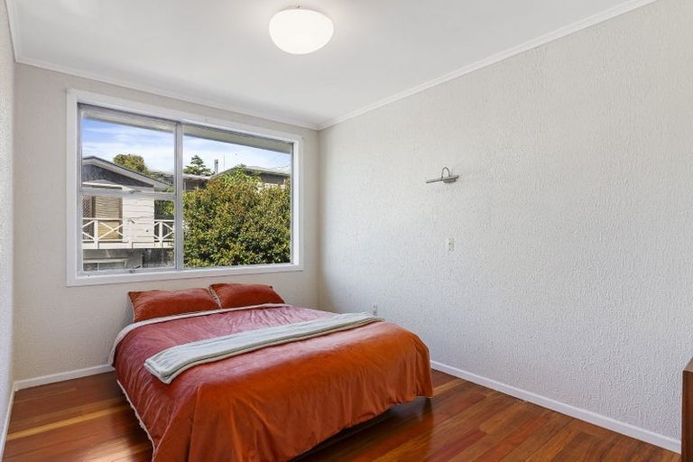 Photo of property in 23 Epping Road, Henderson, Auckland, 0610