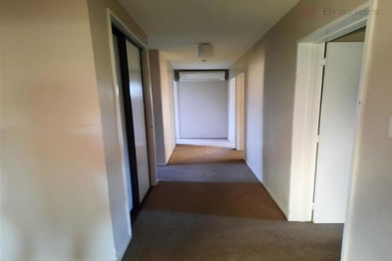 Photo of property in 48 Karnak Crescent, Russley, Christchurch, 8042