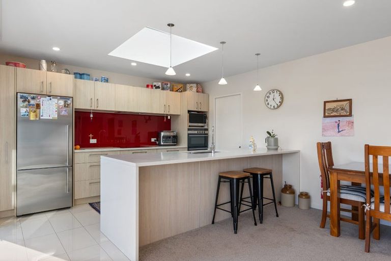 Photo of property in 6 Kilkivan Lane, Broomfield, Christchurch, 8042