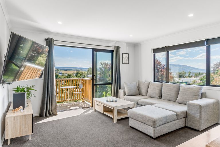 Photo of property in 12 Goodwin Street, Waihola, Milton, 9073