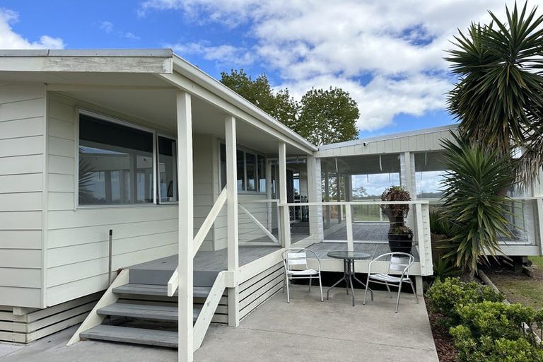 Photo of property in 365 Kumi Road, Awanui, 0486