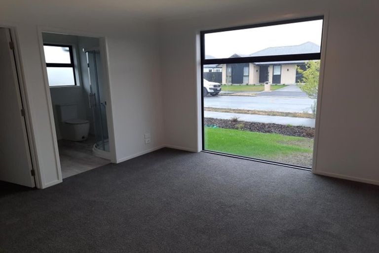Photo of property in 6 Hebe Lane, Northwood, Christchurch, 8051