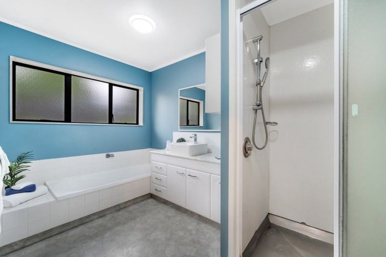 Photo of property in 10 Merino Avenue, Somerville, Auckland, 2014